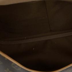 ممل وكة مسبقًا Louis Vuitton Monogram Canvas Saumur 35