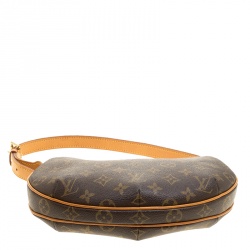 مملوكة مسبقًا حقيبة لوي فيتون كرواسون كانفاس مونوغرامية PM