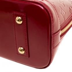 مملوكة مسبقًا حقيبة لوي فيتون ألما فيرنيه مونوغرامي عنابية BB