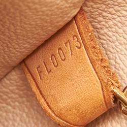 مملوكة مسبقًا Louis Vuitton Monogram Canvas Bucket GM Hobo Bag