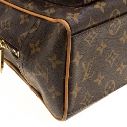 مملوكة مسبقًا حقيبة لوي فيتون مانهاتن كانفاس مونوغرامي GM