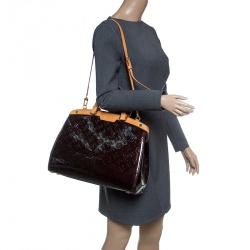 Pre Owned Louis Vuitton Amarante Monogram Vernis Brea GM Bag