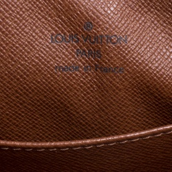 مملوكة مسبقًا Louis Vuitton Monogram Canvas Cite Pochette Bag