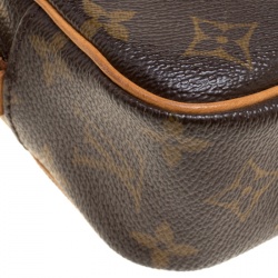 مملوكة مسبقًا Louis Vuitton Monogram Canvas Cite Pochette Bag