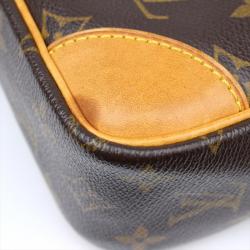 مملوكة مسبقًا Louis Vuitton Monogram Canvas Trocadero 27 Bag
