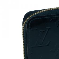 Pre Owned Louis Vuitton Green Monogram Vernis Zippy Wallet