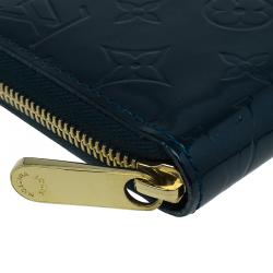 Pre Owned Louis Vuitton Green Monogram Vernis Zippy Wallet