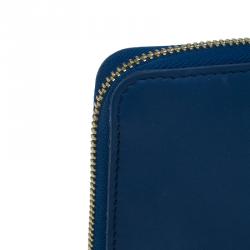 Pre Owned محفظة لوي فيتون فلايت باغز بانام زيبي إصدار محدود جلد أزرق طويلة.