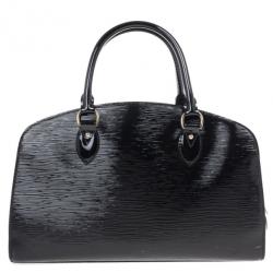 مملوكة مسبقًا Louis Vuitton Black Epi Leather Pont-Neuf PM Bag