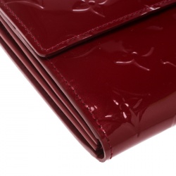 Louis Vuitton Rouge Grenadine Monogram Vernis Sarah Wallet