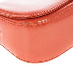 مملوكة مسبقًا Louis Vuitton Orange Patent Leather Sobe Clutch