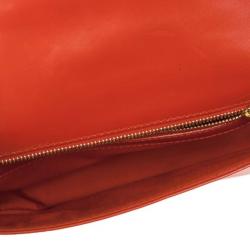 مملوكة مسبقًا Louis Vuitton Orange Patent Leather Sobe Clutch