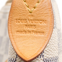 مملوكة مسبقًا Louis Vuitton Damier Azur Canvas and Leather Totally PM Bag