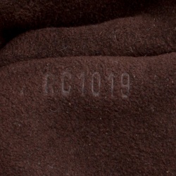 Pre Owned Louis Vuitton Monogram Canvas and Leather Limited Edition Kalahari GM Bag