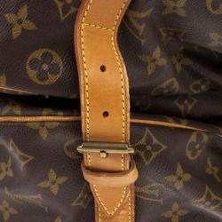 Pre Owned Louis Vuitton Monogram Canvas Saumur 43