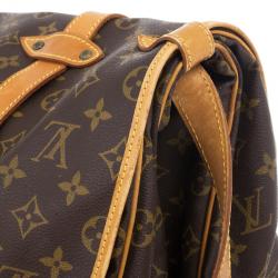 Pre Owned Louis Vuitton Monogram Canvas Saumur 43