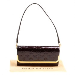 مملوكة مسبقًا Louis Vuitton Amarante Monogram Vernis Rossmore MM Clutch Bag