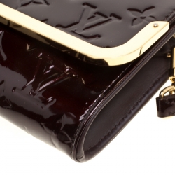 مملوكة مسبقًا Louis Vuitton Amarante Monogram Vernis Rossmore MM Clutch Bag