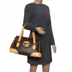 مملوكة مسبقًا حقيبة لوي فيتون بفرلي كانفاس مونوغرامية GM