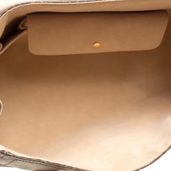 مملوكة مسبقًا حقيبة لوي فيتون بفرلي كانفاس مونوغرامية GM