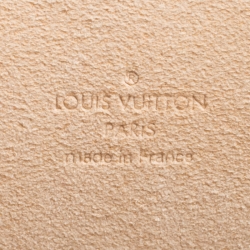 مملوكة مسبقًا حقيبة لوي فيتون بفرلي كانفاس مونوغرامية GM