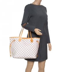 مملوكة مسبقًا حقيبة لوي فيتون نيفرفول كانفاس مونوغرامي MM