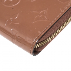 Louis Vuitton Noisette Monogram Vernis Zippy Wallet