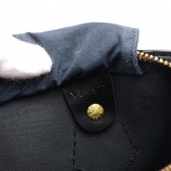 Pre Owned Louis Vuitton Noir Epi Leather Speedy 30 Bag