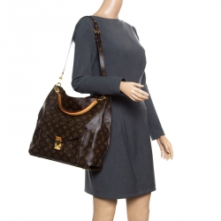 مملوكة مسبقًا Louis Vuitton Monogram Canvas Metis Bag