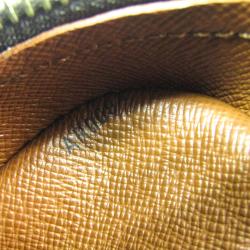 مملوكة مسبقًا Louis Vuitton Monogram Canvas Nil Bag