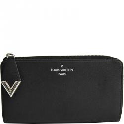 Louis Vuitton Noir Veau Cachemire Calfskin Leather Comete Wallet
