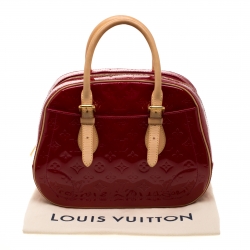 Pre Owned Louis Vuitton Pomme D’amour Vernis Summit Drive Bag