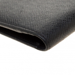 مملوكة مسبقًا Louis Vuitton Black Taiga Leather Brazza Wallet