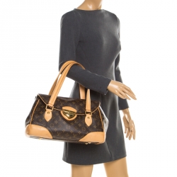 مملوكة مسبقًا حقيبة لوي فيتون بفرلي كانفاس مونوغرامية GM