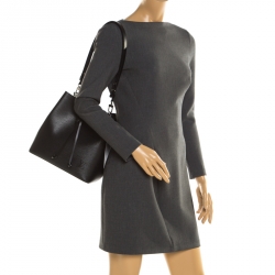 Pre Owned حقيبة لوي فيتون نيون جلد أيبي سوداء