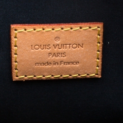 مملوكة مسبقًا Louis Vuitton Blue Nuit Monogram Vernis Alma GM Bag
