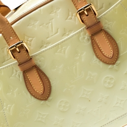 Pre Owned Louis Vuitton Cream Monogram Vernis Summit Drive Bag