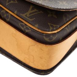 مملوكة مسبقًا Louis Vuitton Monogram Cartouchiere GM