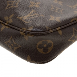 Pre Owned Louis Vuitton Monogram Canvas Accessoires Pochette 