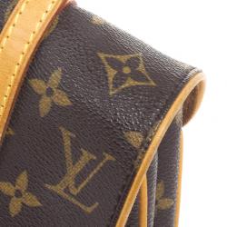 مملوكة مسبقًا Louis Vuitton Pochette Marelle Brown Monogram Canvas Waits Bag