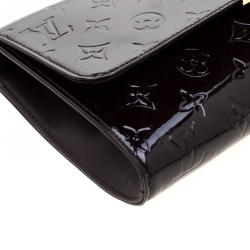 Pre Owned حقيبة كلاتش لوي فيتون روبرتسون فيرنيه مونوغرامي عنابية