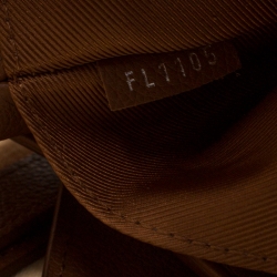 مملوكة مسبقًا Louis Vuitton Tan Leather Lockme II Bag