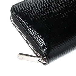 Pre Owned Louis Vuitton Black Electeri Epi Leather Clemence Wallet