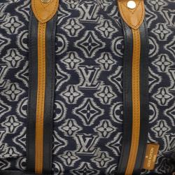 Pre Owned Louis Vuitton Prefall 2010 Aviator Bag Marine 