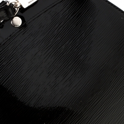مملوكة مسبقًا Louis Vuitton Black Electric Epi Leather Brea MM Bag