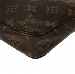 Pre Owned Louis Vuitton Monogram Canvas Pochette Accessories