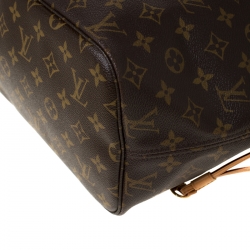 Louis Vuitton Monogram Canvas Neverfull MM Bag