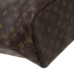 Louis Vuitton Monogram Canvas Neverfull MM Bag