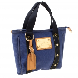 Pre Owned  حقيبة يد لوي فيتون ريزورت كانفاس زرقاء صغيرة