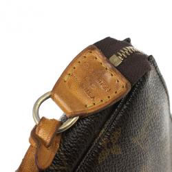 Pre Owned Louis Vuitton Monogram Canvas Pochette Accessoires
